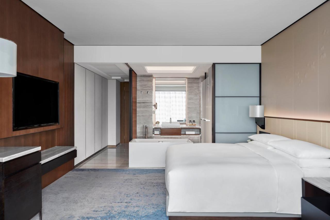Shanghai Marriott Hotel Pudong South 輝南 エクステリア 写真