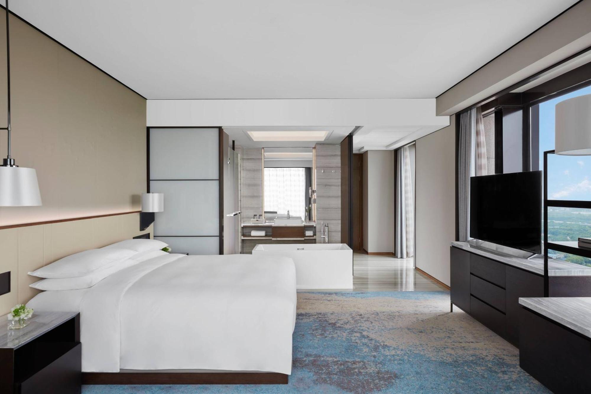 Shanghai Marriott Hotel Pudong South 輝南 エクステリア 写真